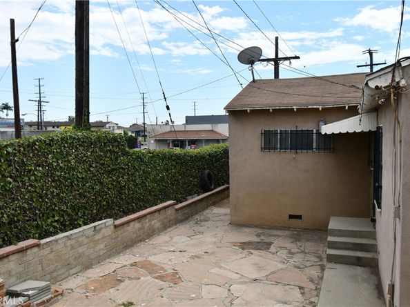 1815 W 108th Street, Los Angeles CA 90047
