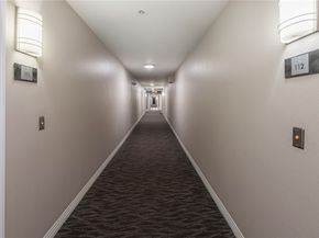 7320 Hawthorn Avenue 111, Los Angeles CA 90046
