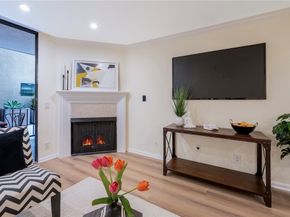7320 Hawthorn Avenue 111, Los Angeles CA 90046