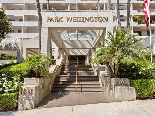 1131 Alta Loma Road 527, West Hollywood CA 90069