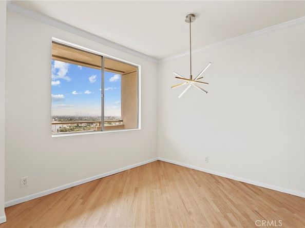 1131 Alta Loma Road 527, West Hollywood CA 90069