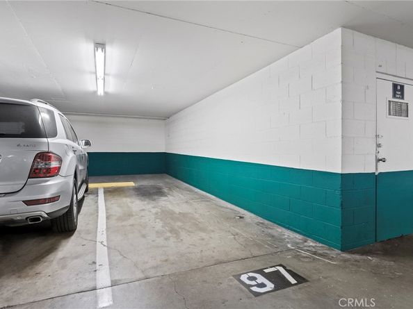 1131 Alta Loma Road 527, West Hollywood CA 90069