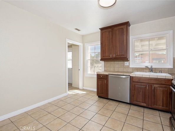5326 Lorelei Avenue, Lakewood CA 90712