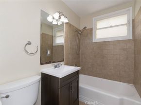 5326 Lorelei Avenue, Lakewood CA 90712