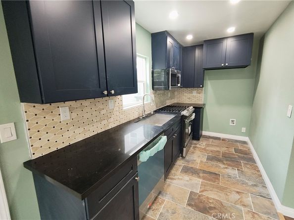 1680 S Rimpau Boulevard, Los Angeles CA 90019