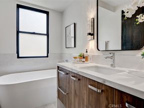 2005 Mathews Avenue A, Redondo Beach CA 90278