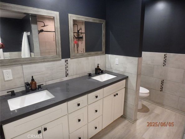 17457 Covello Street, Van Nuys CA 91406