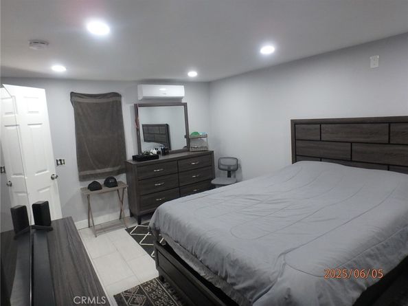 17457 Covello Street, Van Nuys CA 91406