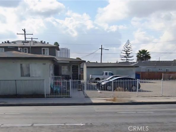 124 W Rosecrans Ave, Compton CA 90222