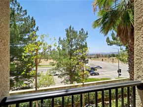 20426 Paseo Cresta, Porter Ranch CA 91326