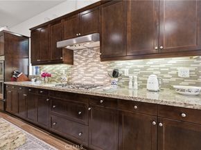4977 Hydepark Drive, Agoura Hills CA 91301