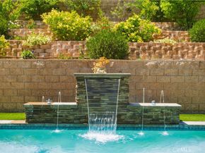 4977 Hydepark Drive, Agoura Hills CA 91301