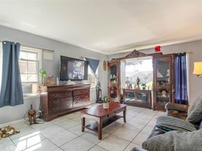 969 W Laurel Street, Compton CA 90220