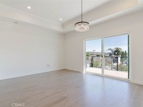 1598 Long Beach 401, Long Beach CA 90813