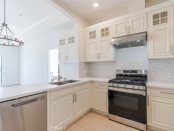 1598 Long Beach 401, Long Beach CA 90813