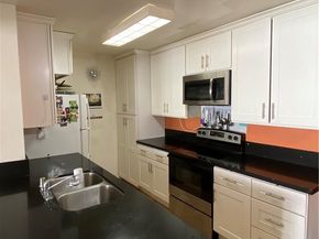 5334 Lindley Avenue 319, Encino CA 91316