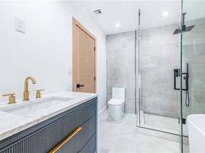 13633 Delano Street, Valley Glen CA 91401