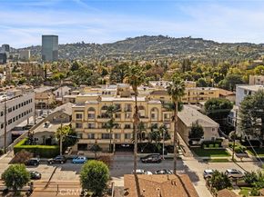 10824 Bloomfield 108, North Hollywood CA 91602