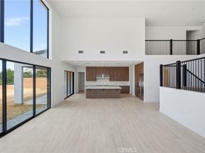 22801 Seaqua Circle, Chatsworth CA 91311