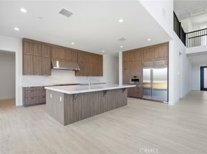 22801 Seaqua Circle, Chatsworth CA 91311