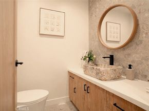 100 S Doheny Drive PH05, Los Angeles CA 90048