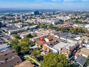 723 E Tujunga Avenue, Burbank CA 91501