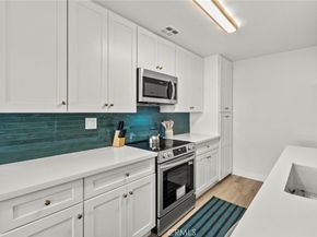 5400 Newcastle 12, Encino CA 91316