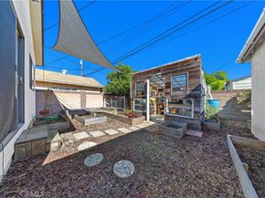 5944 Blackthorne, Lakewood CA 90712