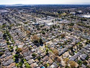 5944 Blackthorne, Lakewood CA 90712