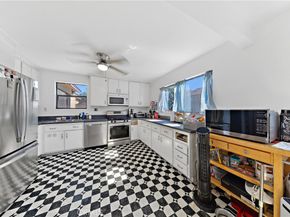 5944 Blackthorne, Lakewood CA 90712