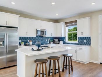 2601 E Hyde Paseo