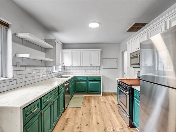 5550 Grape Street, San Diego CA 92105