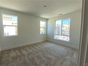 3519 Via Nido, Carlsbad CA 92009