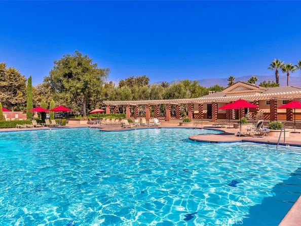 16040 Jamie Lane 8, Fontana CA 92336