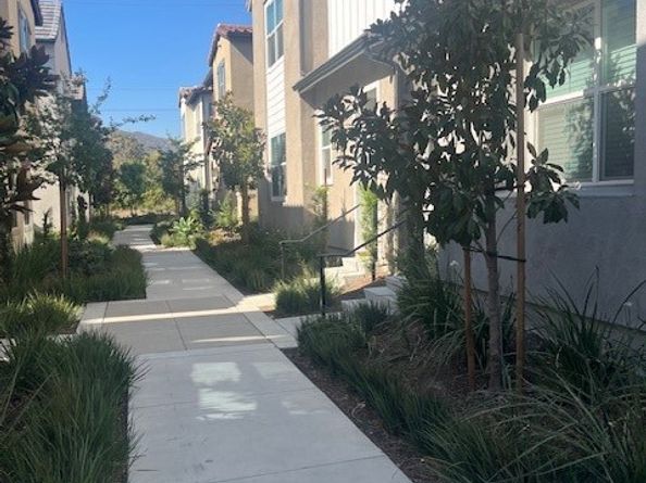 16040 Jamie Lane 8, Fontana CA 92336