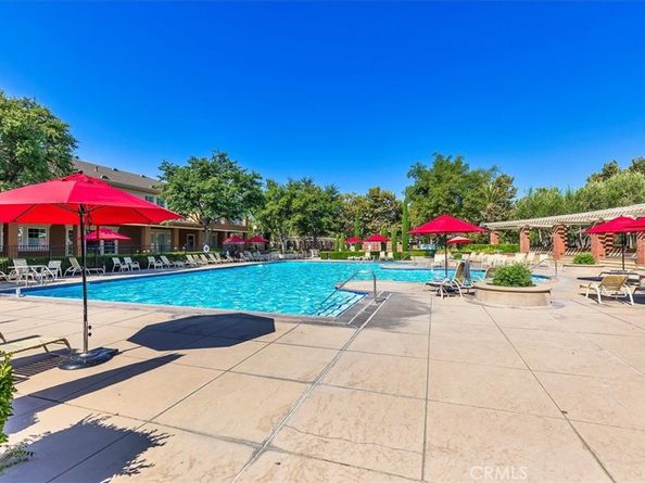 16040 Jamie Lane 8, Fontana CA 92336