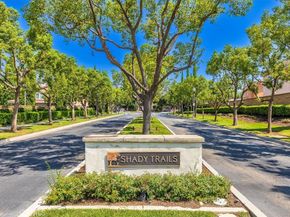 16040 Jamie Lane 8, Fontana CA 92336