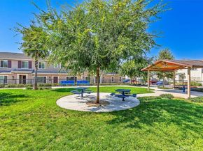 16040 Jamie Lane 8, Fontana CA 92336