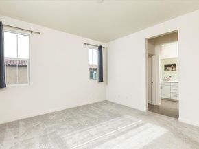 16040 Jamie Lane 8, Fontana CA 92336