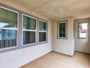 16040 Jamie Lane 8, Fontana CA 92336
