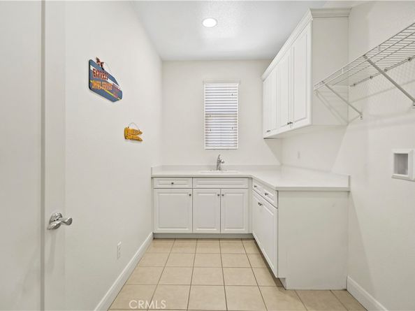 6670 Meadow Lane, Rancho Cucamonga CA 91701