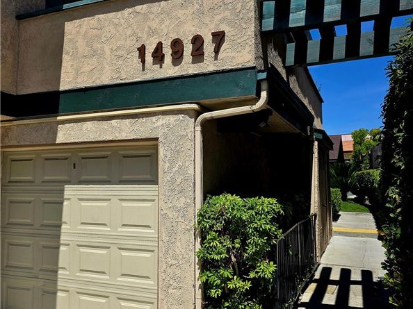 14927 Leffingwell Road 17, Whittier CA 90604