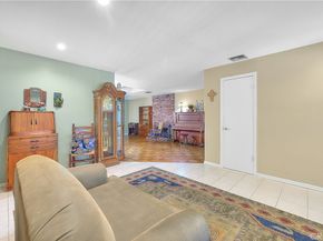 2147 E Rio Verde Drive, West Covina CA 91791