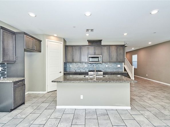 894 Harvest Avenue, Upland CA 91786