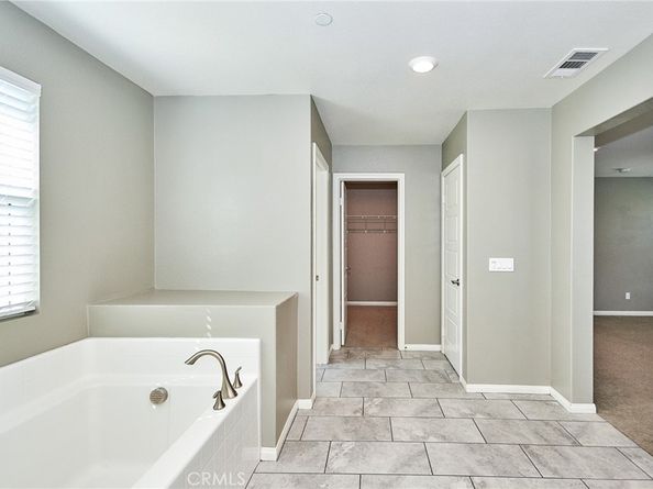 894 Harvest Avenue, Upland CA 91786