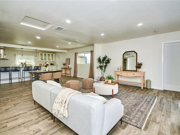512 S Barranca Street, West Covina CA 91791