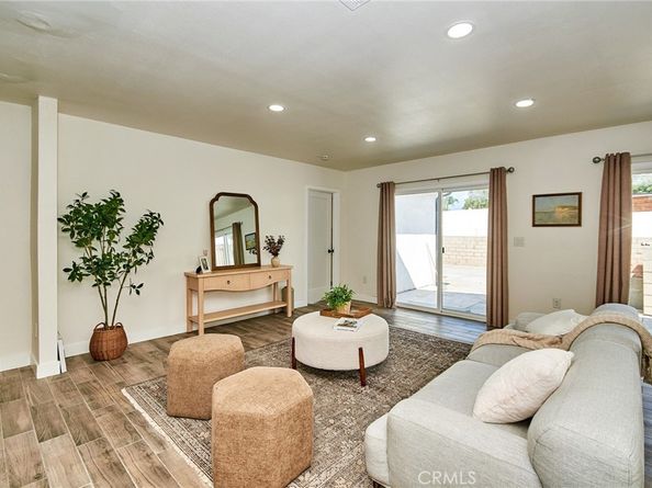512 S Barranca Street, West Covina CA 91791