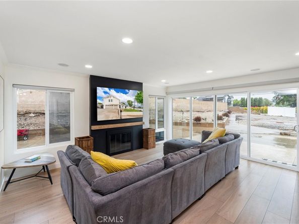6087 Aquamarine Avenue, Alta Loma CA 91701