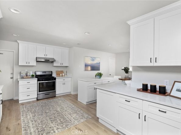 109 Glengrove Avenue, Glendora CA 91741