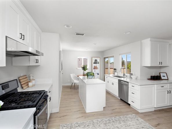 109 Glengrove Avenue, Glendora CA 91741